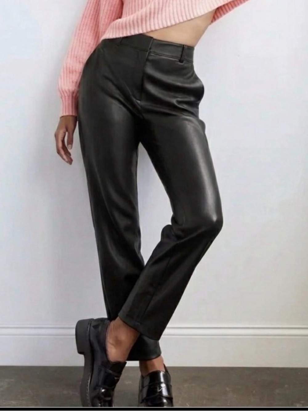 Aritzia BABATON Command Pants Black Vegan Leather Size 4 - Picture 3 of 9